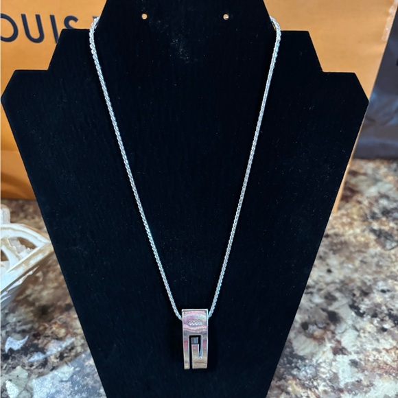 Gucci G Sterling Silver Necklace gorgeous - Picture 2 of 10